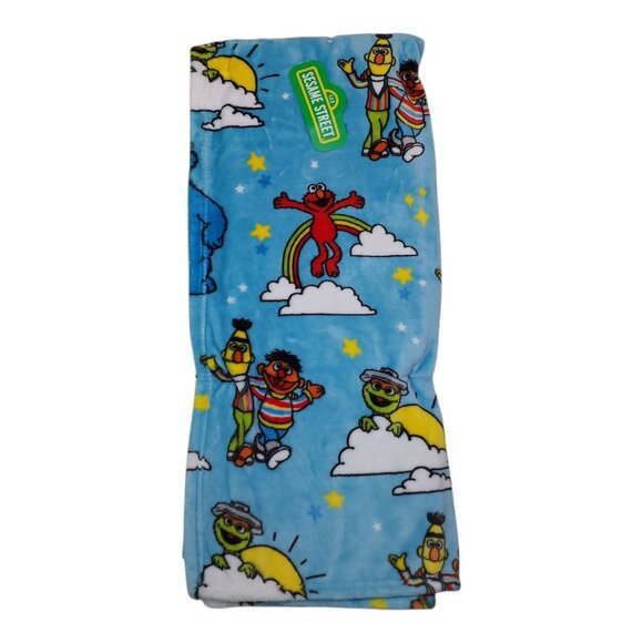 Sesame Street Decorative Throw 50" X 60" 100% Polyester Blanket - Picture 1 of 11